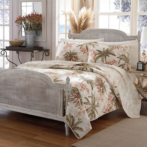 Full / Queen Cotton Coastal Palm Tree Floral 3 Piece Reversible Quilt