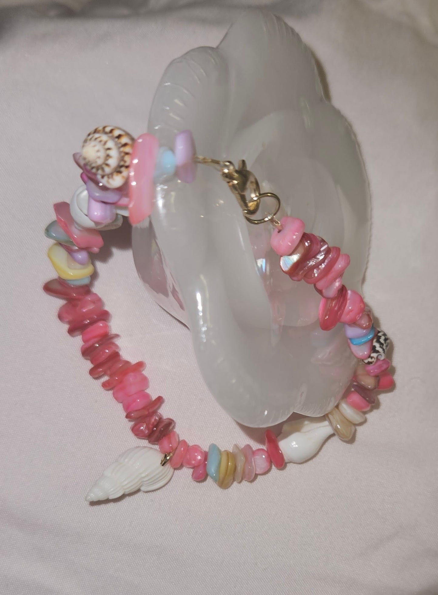 Coastal seaside shell bracelet