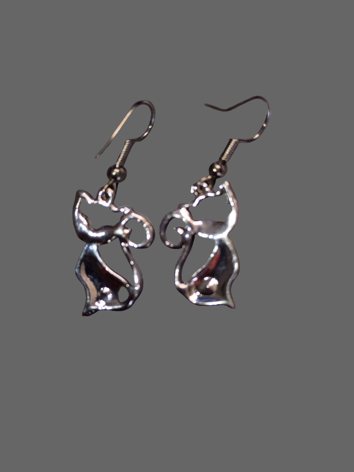 Cat sparkling earrings