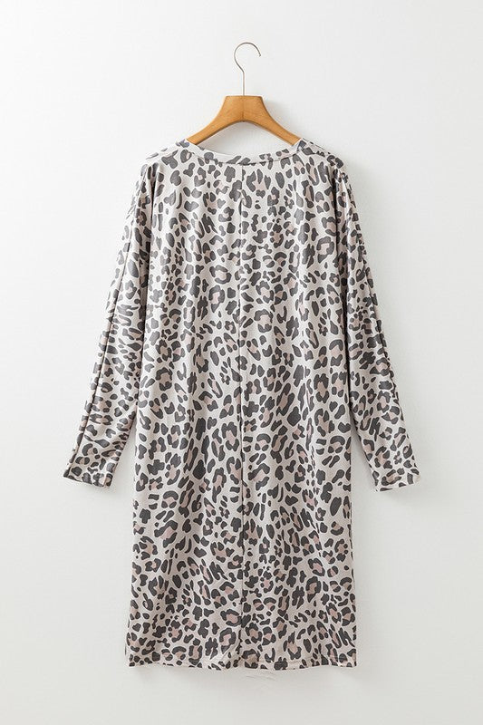 Long sleeve loose-fit dress featuring soft, breathable fabric